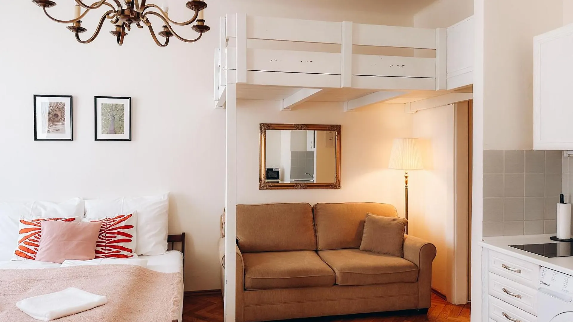 Elso Center Apartment Prag